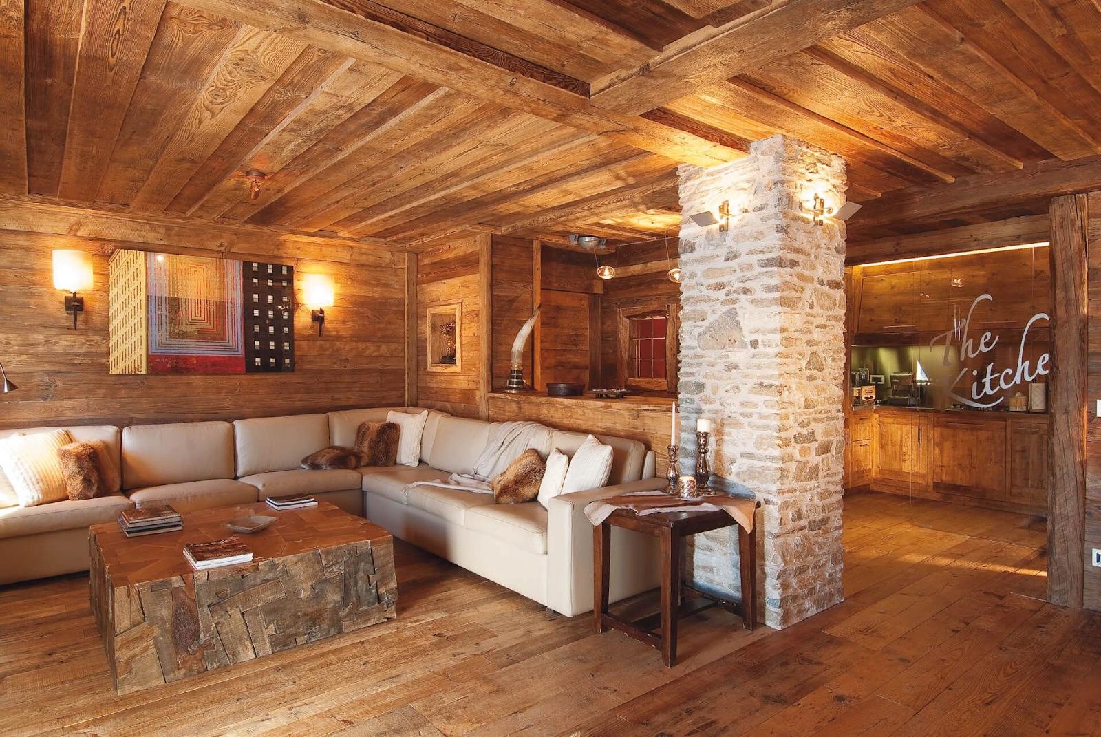 Как утеплить потолок в деревянном доме: особенности процедуры